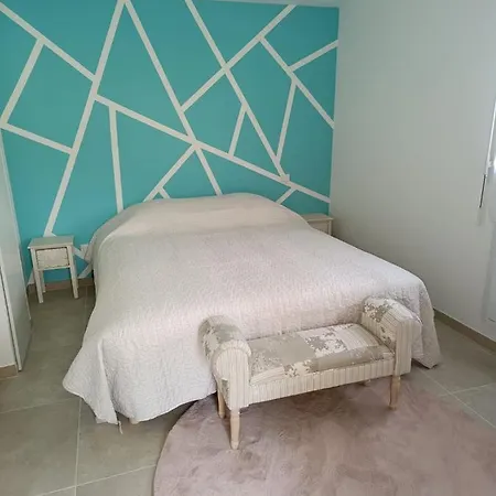 Le Petit Du Mont Holiday home Beauvoir (Manche)